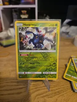 Pokemon Tcg Heracross 11/147 Burning Shadows Reverse Holo - Image 1