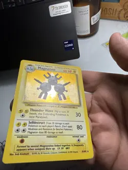Pokemon Base Set Magneton Holo Card 009/102 WOTC - Image 3