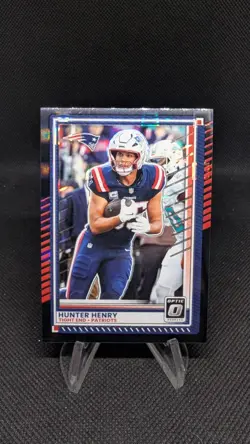 2025 Panini Donruss Optic HUNTER HENRY BLACK PANDORA /25 Patriots #54 - Image 1