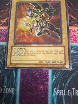 Yugioh Elemental HERO Sparkman YSD-ENS01 Ultra Rare Limited Moderately Played - Image 3