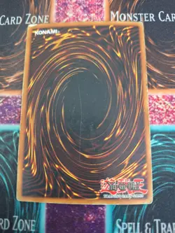 Yugioh Elemental HERO Sparkman YSD-ENS01 Ultra Rare Limited Moderately Played - Image 4