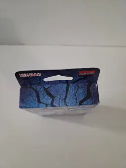 FACTORY SEALED/NEW YUGIOH 1ST ED BLUE-EYES WHITE DESTINY STRUCTURE DECK - Image 4