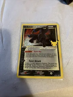 Pokemon TCG: Umbreon Gold Star 17/17 Celebrations 25th Anniversary NM - Image 1