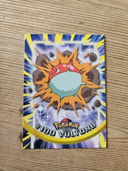 Voltorb Pokemon Topps #100 LP - Image 1
