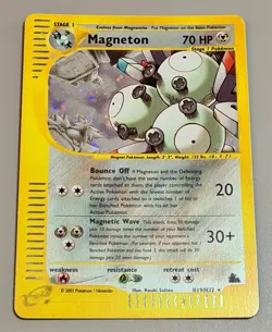 Magneton # H19/H32 Rare Holo Skyridge 2003 Pokemon EN Near Mint to Mint Vintage - Image 1