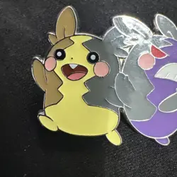 Pokemon TCG Official Pin Morpeko V-UNION Collector's - Image 2