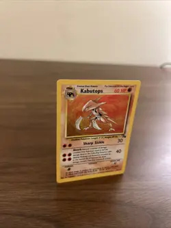 Pokemon TCG Kabutops 9/63 Holo Rare Unlimited LP Fossil - Image 3