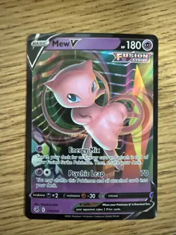 POKEMON MEW V 113/264 ULTRA RARE FUSION STRIKE LP-NM - Image 1