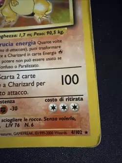 Carta Pokemon Charizard 4/102 Set Base Unlimited Rare Holo Card ITA 1999 - Image 4