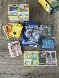 Pokemon Karten Sammlung mit Holos + Vintage 1999 Base Set 1.Edition / Bulk - Image 1