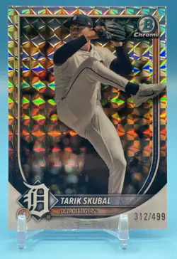 2025 Bowman Chrome Tarik Skubal Geometric Refractor /499 #95 Detroit Tigers - Image 1