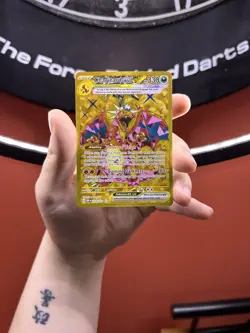 Pokemon TCG Charizard EX Gold Hyper Rare Card Obsidian Flames Series 228/197 - Image 2