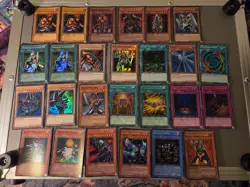 Rare Yu-Gi-Oh Collection! LOB 1st Ed Dark Magician, Blue-Eyes, 175+ Holos & more - Image 5