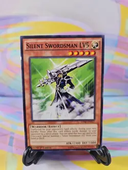 Yu-Gi-Oh TCG Card | Silent Swordsman LV5 DPRP-EN017 First Edition - Image 1