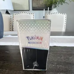 Pokemon Scarlet & Violet Prismatic Evolutions Elite Trainer Box English TCG - Image 2