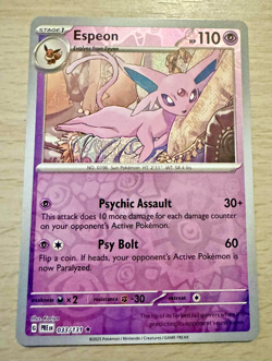Pokemon TCG Espeon 033/131 Prismatic Evolutions Reverse Holo Rare Card - Image 1