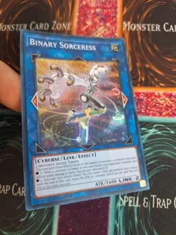 Yugioh Binary Sorceress SDCL-EN043 Super Rare 1st Edition Near Mint - Image 2