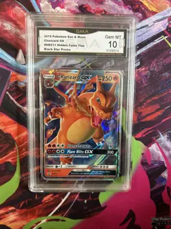 Pokemon TCG Charizard GX SM211 Black Star Promo - Image 1