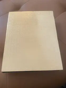 1996 Yu-Gi-Oh lmted ed Master Collection gold foil binder w 60-card VINTAGE lot - Image 1