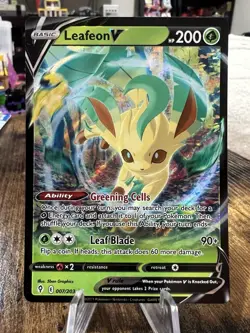 Pokemon TCG Leafeon v Evolving Skies Holo Ultra Rare Card 007/203 - Image 1