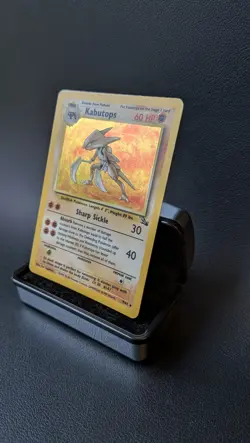 Pokemon TCG Kabutops Fossil 9 Holo Unlimited Holo Rare LP - Image 3