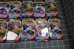 16 x Sword and Shield Base Set Booster Pack Lot 16 Factory Sealed Pokemon TCG - Image 5
