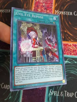 Yugioh Evil Eye Repose INCH-EN036 Secret Rare 1st Edition Near Mint - Image 2