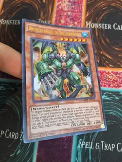 Yugioh Dinomight Knight, the True Dracofighter MACR-EN022 Ultra 1st Edition NM - Image 2