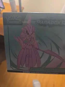 Pokemon TCG: Scarlet & Violet - Paradox Rift - Elite Trainer Box (ETB) - Sealed - Image 2