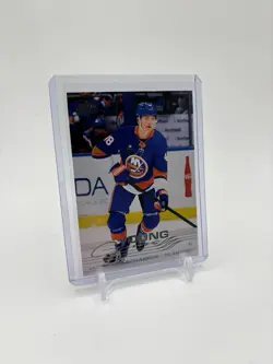 2025-26 Upper Deck Series 2 Young Guns Matthew Schaefer #451 (MINT) - Image 1
