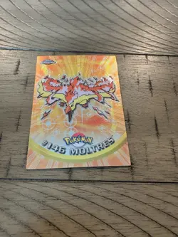 Moltres #146 2000 Topps Chrome Pokemon Card Holo Legendary Bird Light Play - Image 1