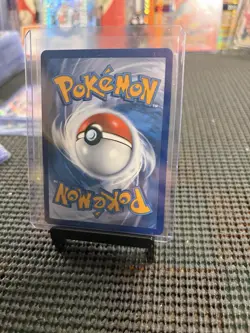 Pokemon TCG Zamazenta v Celebrations Holo Ultra Rare Card 018/025 - Image 2