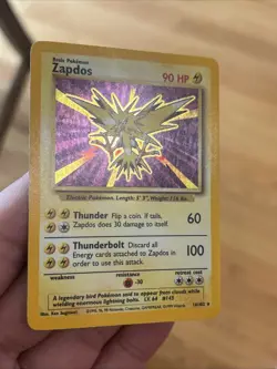 Pokemon TCG Zapdos Base Set Holo Unlimited Rare Card 16/102 - Image 2