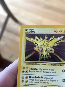 Pokemon TCG Zapdos Base Set Holo Unlimited Rare Card 16/102 - Image 4