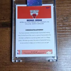 Fleer Game-Used Memorabilia Michael Jordan Chicago Bulls 2007 NBA Trading Card - Image 4