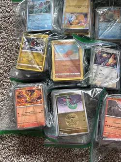 10 Pounds Of Pokemon Holo/reverse Holo Cards (approximately)￼NM-LP ✨ - Image 4