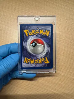 🔥1995 POKEMON JUNGLE PIKACHU VINTAGE CARD 60/64 1ST EDITION RED CHEEKS. - Image 2