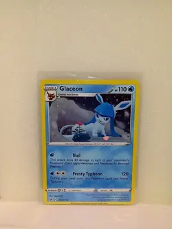 Pokemon Glaceon SWSH192 Promo Holo SWSH: Sword & Shield - Image 1