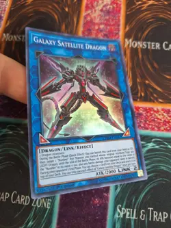 Yugioh Galaxy Satellite Dragon CHIM-EN047 Super Rare 1st Edition Near Mint - Image 2