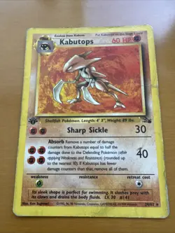Pokemon TCG Kabutops 24/62 1st Edition Non Holo Fossil Pokemon Card - Damage - Image 1
