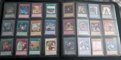 Yu-Gi-Oh! Card Binder Lot (400~ Cards, Blue Eyes, Red Eyes, More) - Image 5