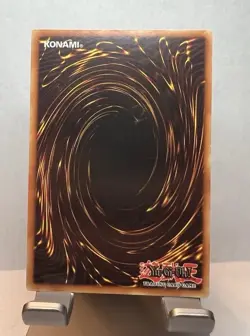 Yu-Gi-Oh! TCG Dark Magician SDY-006 Starter Deck Holo Card 2X Ultra Rare - Image 4