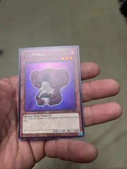 Yugioh! 1x Des Koala MZMU-EN062 Secret Rare 1st Ed NM - Image 1