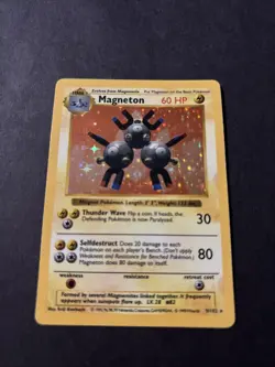 Magneton Base Set Shadowless Holo Rare Pokemon Card 9/102 LP to MP Condition - Image 1