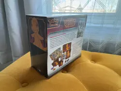 Pokemon: Scarlet & Violet: Obsidian Flames Elite Trainer Box - 9 Packs - Image 2