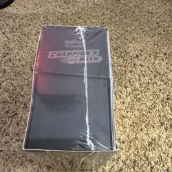 Pokemon TCG Champion's Path Elite Trainer Box Sealed English 2020 - Image 3
