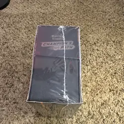 Pokemon TCG Champion's Path Elite Trainer Box Charizard Sealed English 2020 - Image 3