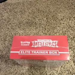 Pokemon TCG Sword & Shield Battle Styles Elite Trainer Box Urshifu English 2021 - Image 5