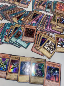 HUGE Yu-Gi-Oh Card Lot 1996 Blue Eyes White Dragon Dark Magician - Image 5