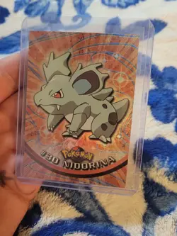 Nidorina #30 TOPPS Series 1 Black Logo - Rainbow Holo Pokemon Card - NM/Mint - Image 1